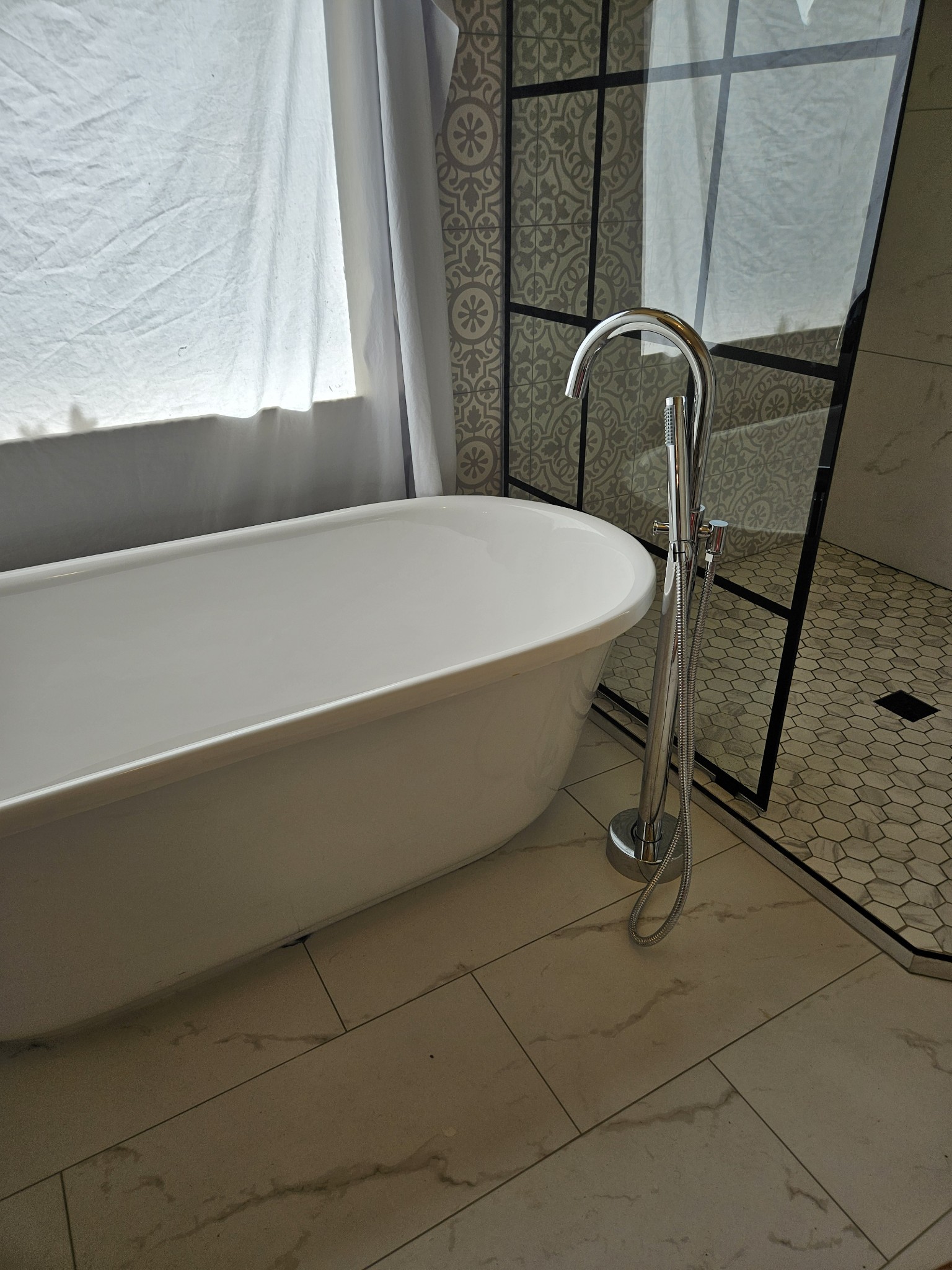 Luxury freestanding tub installation